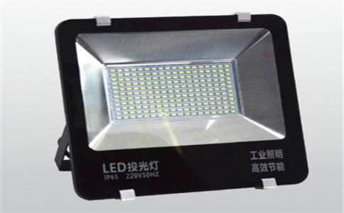 LED投光灯与泛光灯使用上有何区别